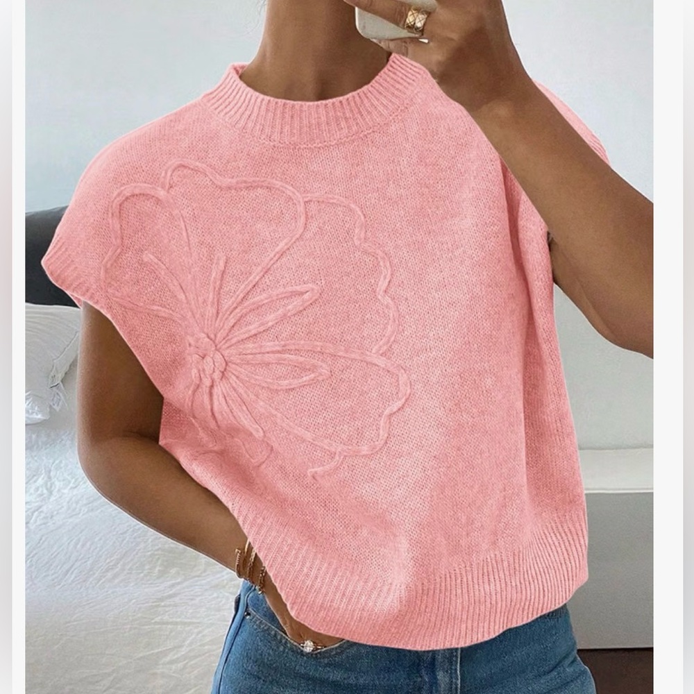 NEW Boutique Floral Knit Short-Sleeve Sweater Pink Vest sz M